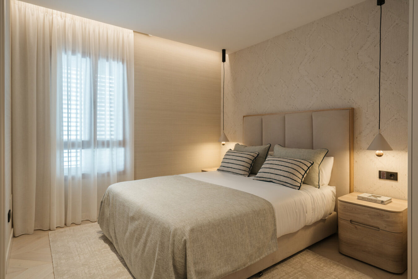 FOR SALE 🏡 Fully Renovated Garden Duplex with Private Garden next to the Golf – Los Naranjos, Nueva Andalucía, Marbella 🇪🇸
