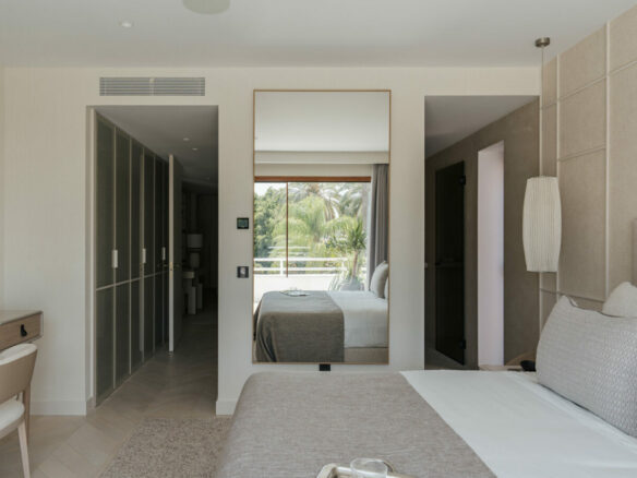 FOR SALE 🏡 Fully Renovated Garden Duplex with Private Garden next to the Golf – Los Naranjos, Nueva Andalucía, Marbella 🇪🇸