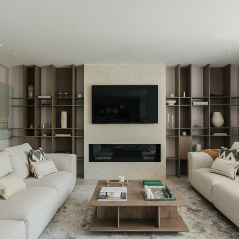 FOR SALE 🏡 Fully Renovated Garden Duplex with Private Garden next to the Golf – Los Naranjos, Nueva Andalucía, Marbella 🇪🇸