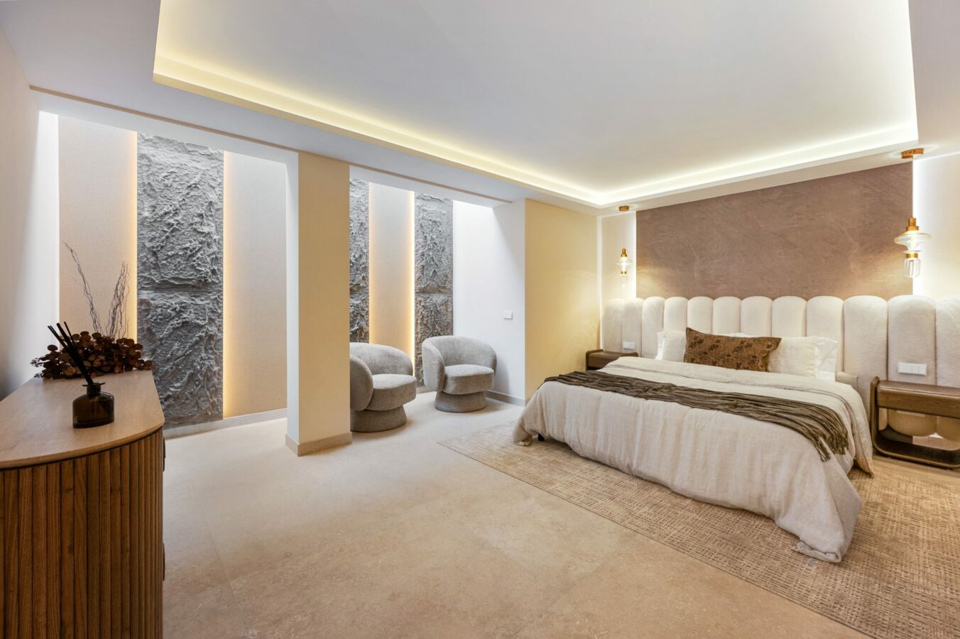 FOR SALE 🏡 Renovated 3 Bedroom Ground Floor Apartment with Private Terrace – Agrupadas, Nueva Andalucía, Marbella 🇪🇸