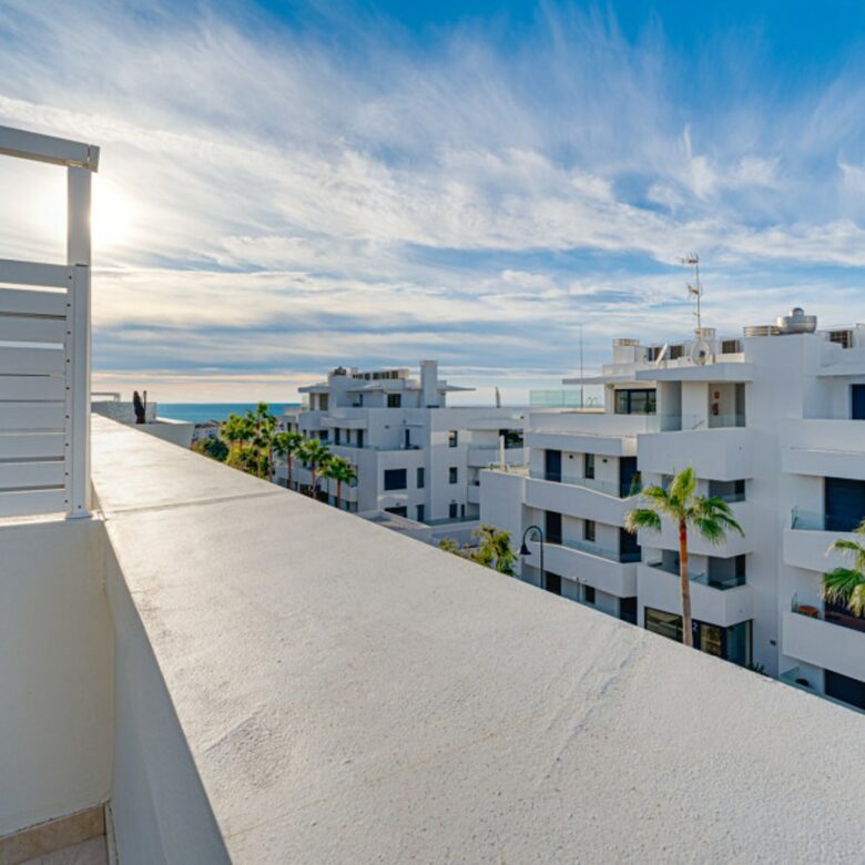 FOR SALE 🏡 Four-Bedroom Townhouse with Private Garden and Plunge Pool Solarium – La Cala de Mijas, Mijas Costa 🇪🇸