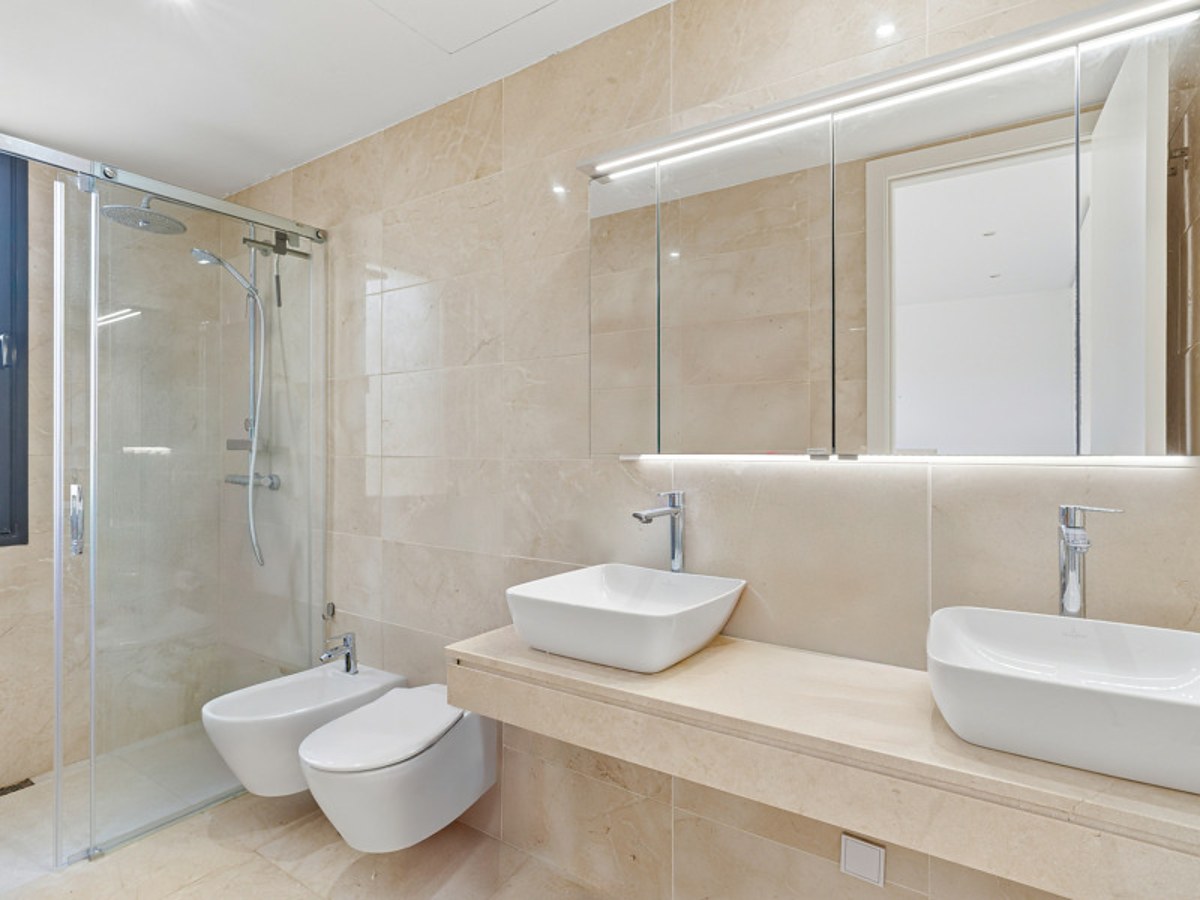FOR SALE 🏡 Four-Bedroom Townhouse with Private Garden and Plunge Pool Solarium – La Cala de Mijas, Mijas Costa 🇪🇸