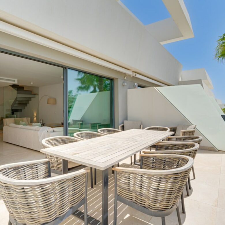 FOR SALE 🏡 Four-Bedroom Townhouse with Tourist Licence and BBQ Solarium – La Cala de Mijas, Mijas Costa 🇪🇸