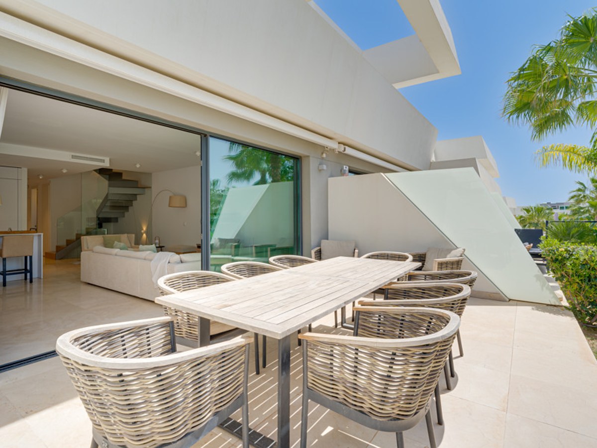 FOR SALE 🏡 Four-Bedroom Townhouse with Tourist Licence and BBQ Solarium – La Cala de Mijas, Mijas Costa 🇪🇸