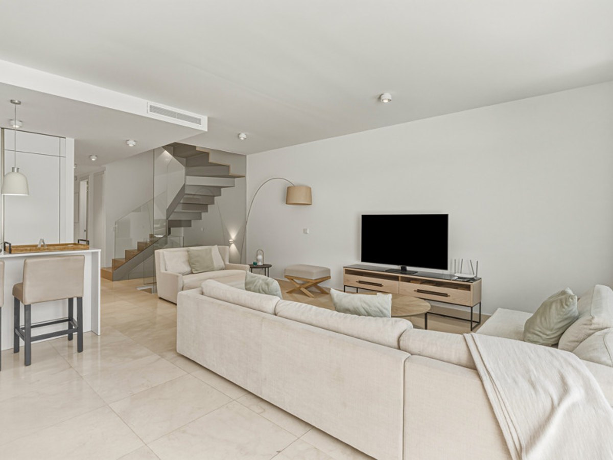 FOR SALE 🏡 Four-Bedroom Townhouse with Tourist Licence and BBQ Solarium – La Cala de Mijas, Mijas Costa 🇪🇸