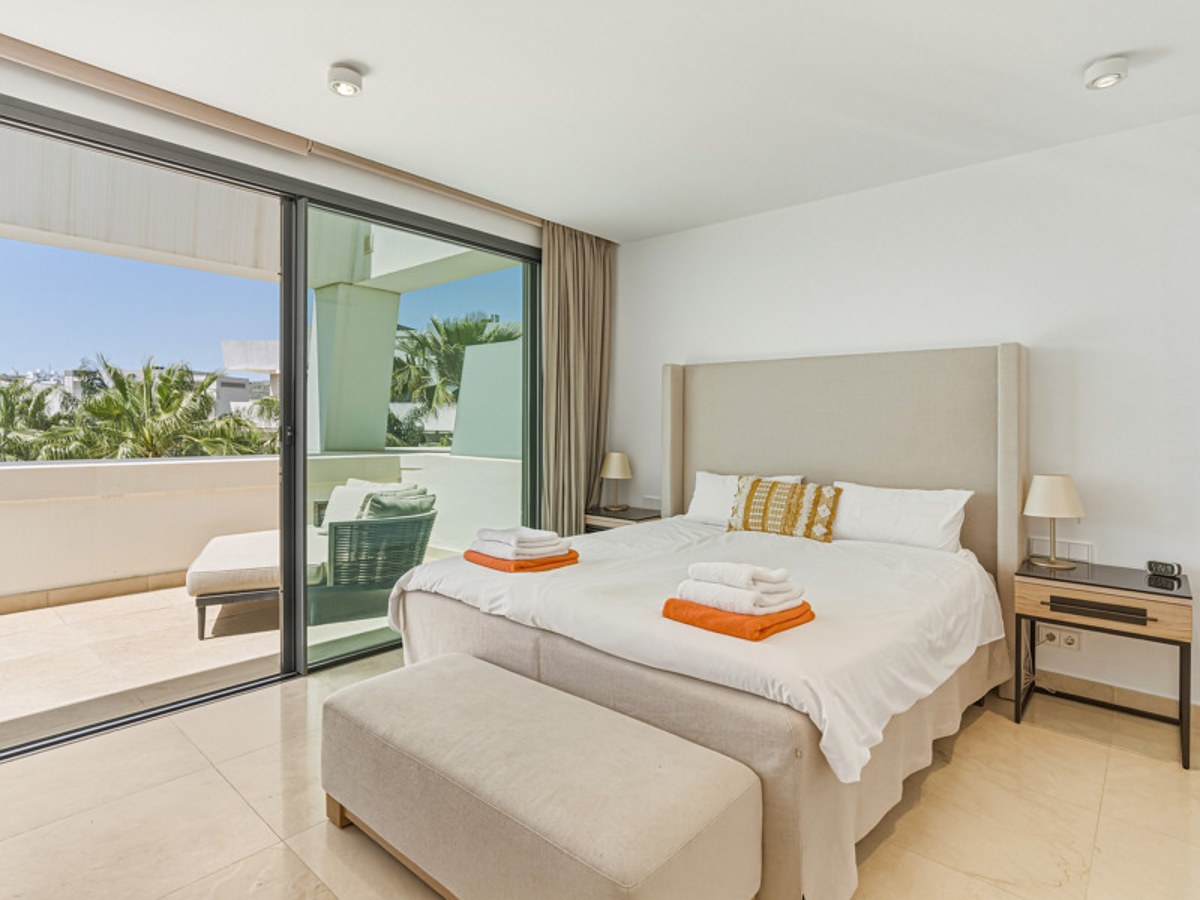 FOR SALE 🏡 Four-Bedroom Townhouse with Tourist Licence and BBQ Solarium – La Cala de Mijas, Mijas Costa 🇪🇸