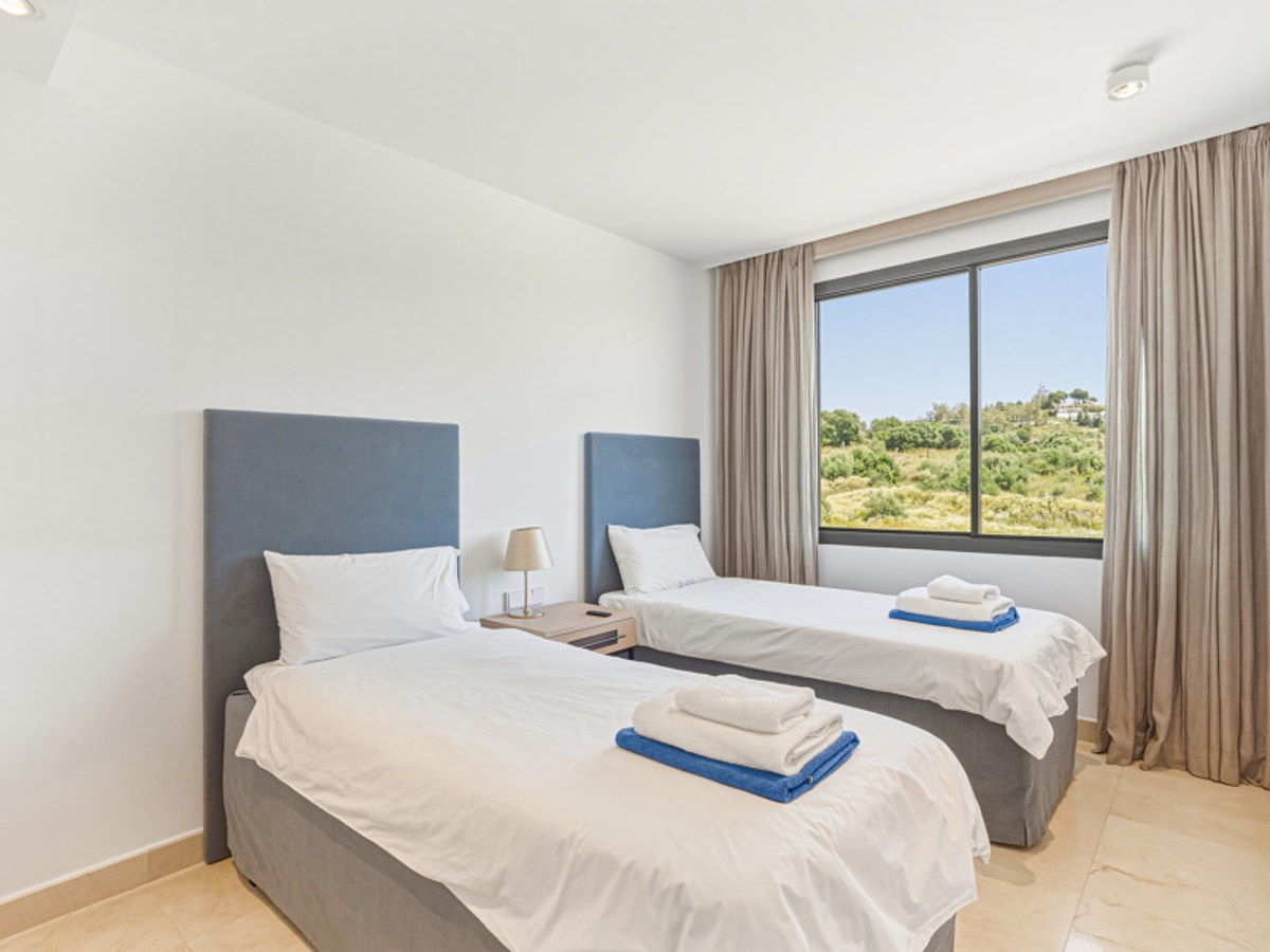 FOR SALE 🏡 Four-Bedroom Townhouse with Tourist Licence and BBQ Solarium – La Cala de Mijas, Mijas Costa 🇪🇸