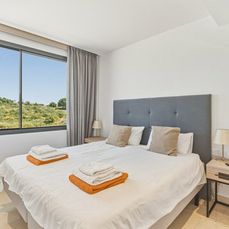 FOR SALE 🏡 Four-Bedroom Townhouse with Tourist Licence and BBQ Solarium – La Cala de Mijas, Mijas Costa 🇪🇸
