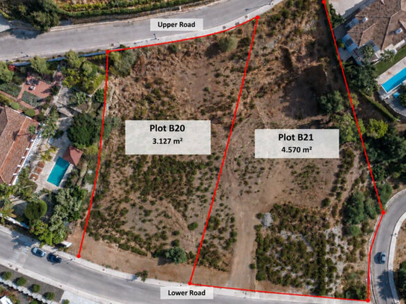 FOR SALE 🏡 Flat 4,570 m² Plot with Panoramic Sea Views in a Gated Estate – Monte Mayor, Benahavís 🇪🇸