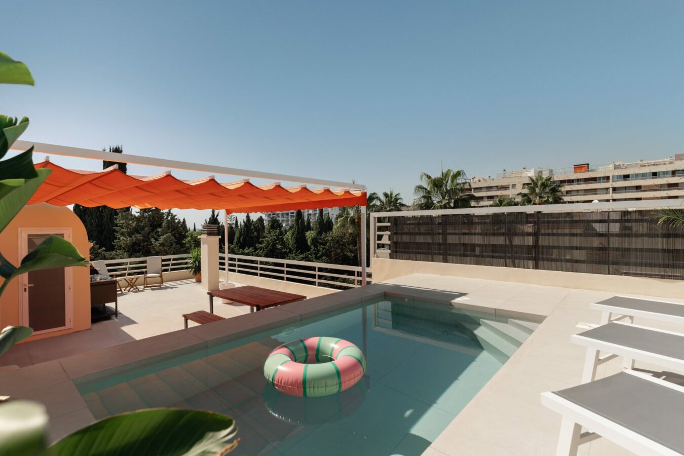 marbella-centre-penthouse-rooftop-pool-01 FOR SALE π‘ Refurbished Three-Bedroom Penthouse with Private Rooftop Pool β Marbella Centre, Marbella πͺπΈ