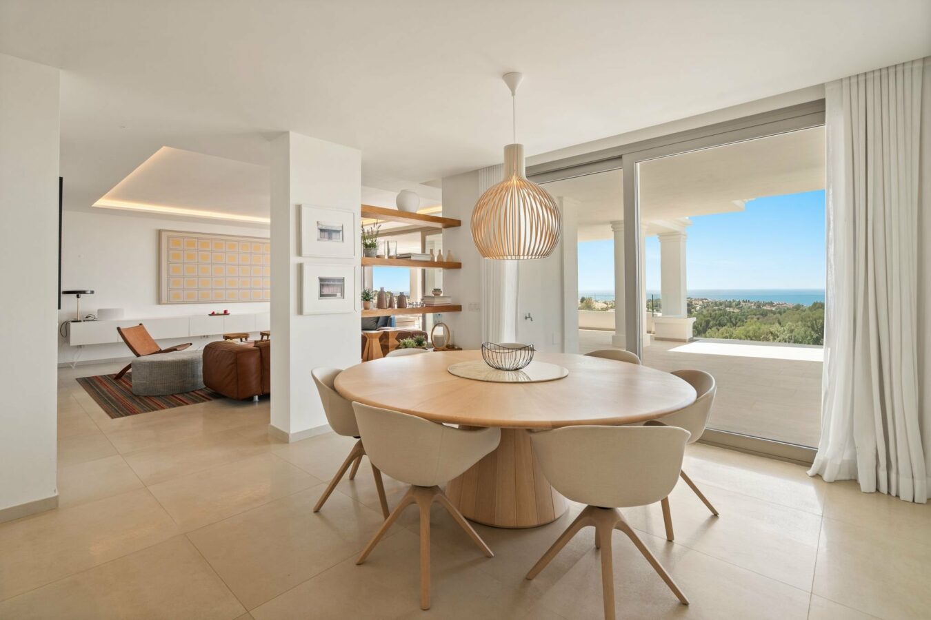 Dining area with terrace access