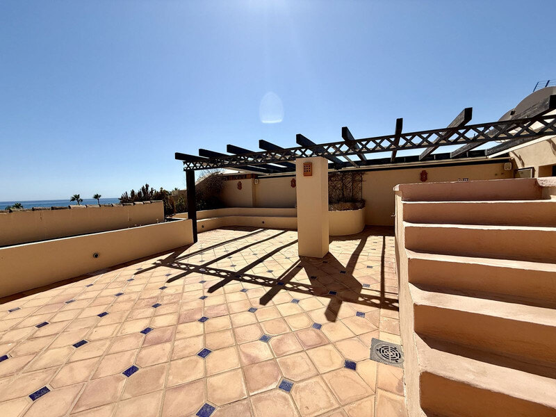 FOR SALE 🏡 Beachfront Penthouse with Private Pool and 219 m² of Terraces – New Golden Mile, Estepona 🇪🇸