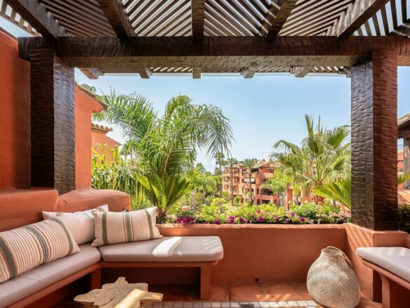 FOR SALE 🏡 Renovated Two-Bedroom Beachfront Penthouse with Sea Views – Las Chapas, Marbella East, Marbella 🇪🇸