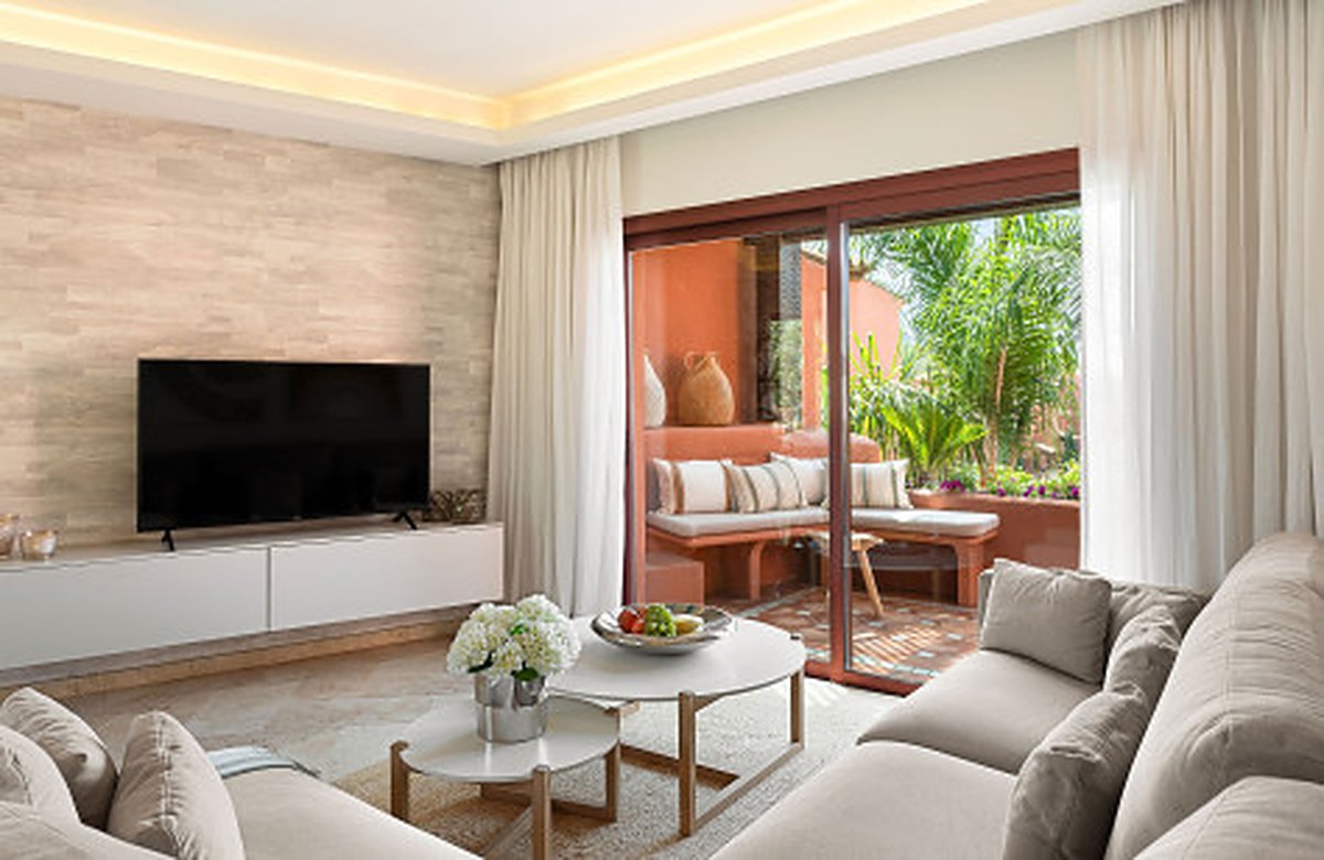 FOR SALE 🏡 Renovated Two-Bedroom Beachfront Penthouse with Sea Views – Las Chapas, Marbella East, Marbella 🇪🇸