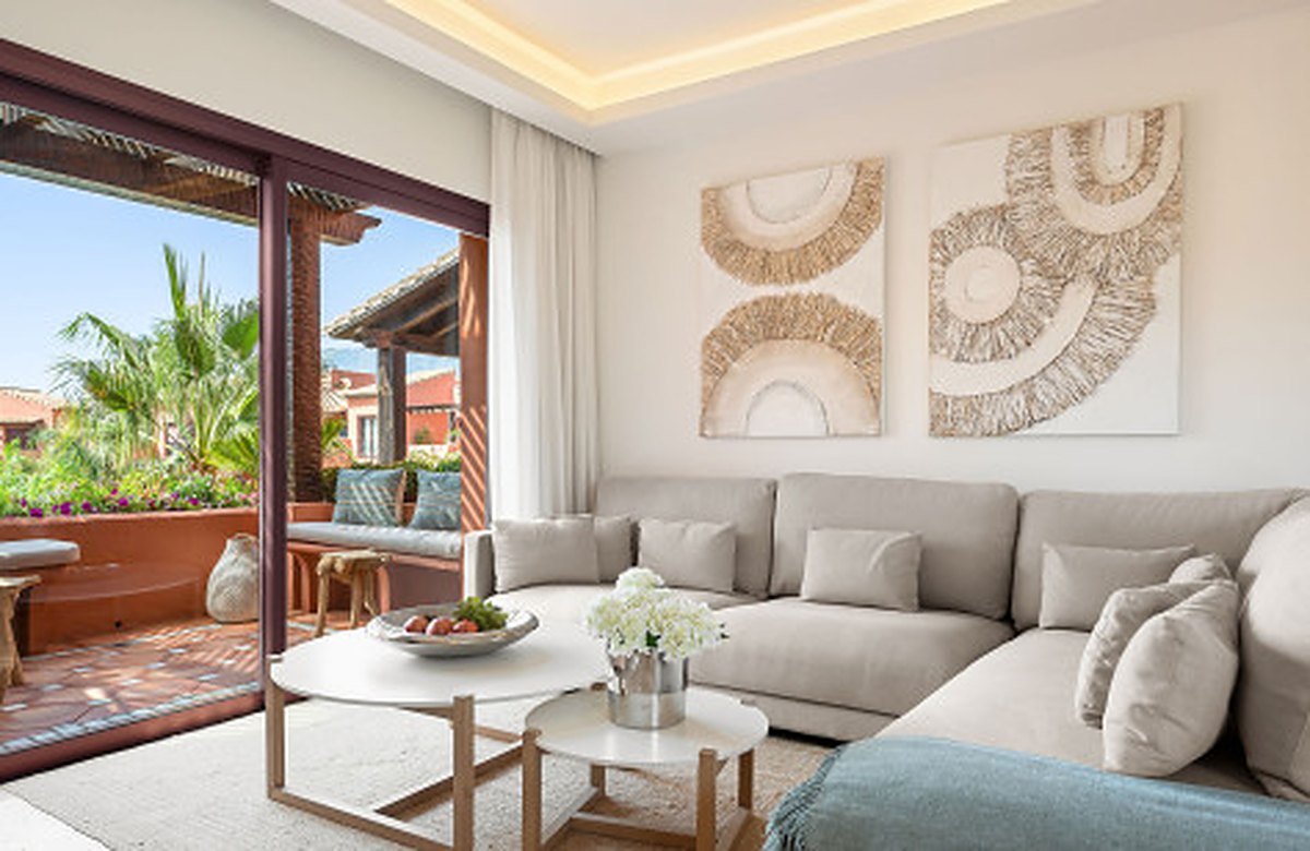 FOR SALE 🏡 Renovated Two-Bedroom Beachfront Penthouse with Sea Views – Las Chapas, Marbella East, Marbella 🇪🇸