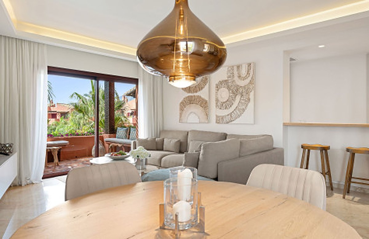 FOR SALE 🏡 Renovated Two-Bedroom Beachfront Penthouse with Sea Views – Las Chapas, Marbella East, Marbella 🇪🇸