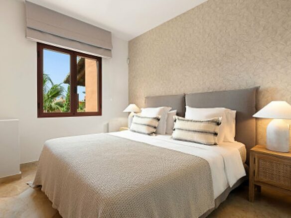 FOR SALE 🏡 Renovated Two-Bedroom Beachfront Penthouse with Sea Views – Las Chapas, Marbella East, Marbella 🇪🇸