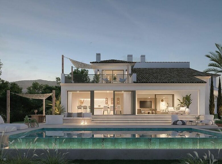 FOR SALE 🏡 Renovation Villa with Approved Licence – Las Cumbres, Elviria, Marbella 🇪🇸