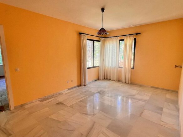 Renovation villa with approved licence in Las Cumbres, Elviria, Marbella
