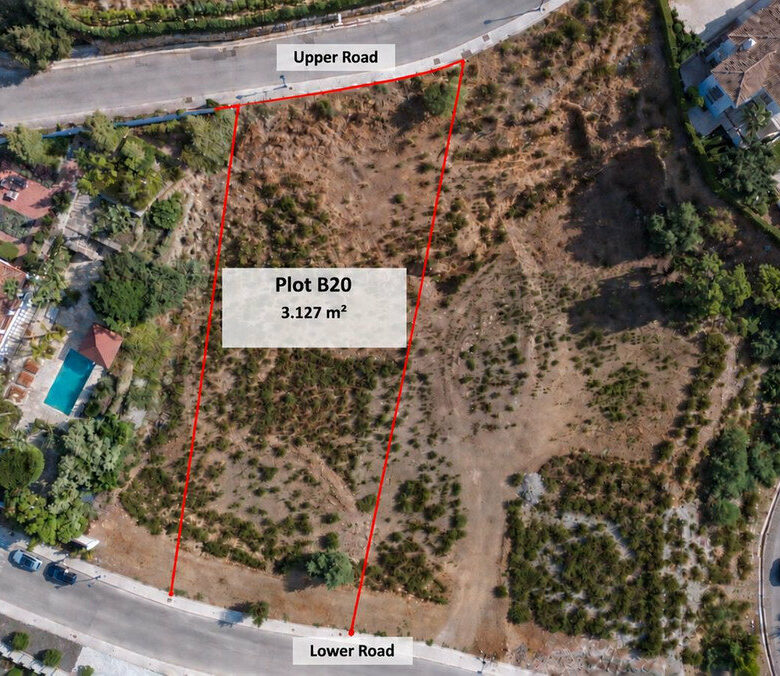 FOR SALE 🏡 Flat Southwest-Facing Plot with Panoramic Sea Views in a Gated Estate – Monte Mayor, Benahavís 🇪🇸