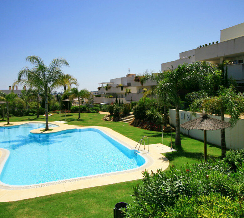 FOR SALE 🏡 Two-Bedroom Townhouse with Private Garden Walking Distance to Puerto Banús – Nueva Andalucía, Marbella 🇪🇸
