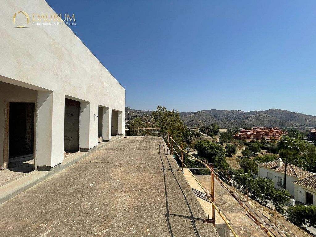 Unfinished villa to complete in Hacienda Las Chapas, Marbella