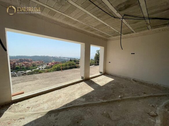 Unfinished villa to complete in Hacienda Las Chapas, Marbella