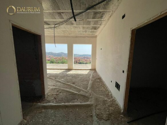 Unfinished villa to complete in Hacienda Las Chapas, Marbella