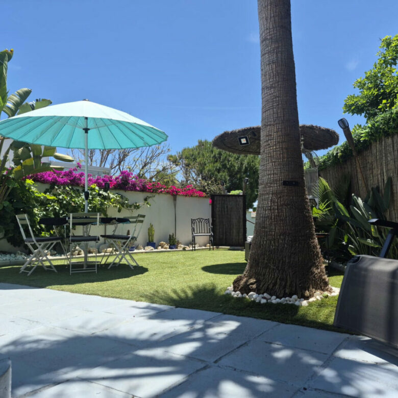 FOR SALE 🏡 Beachside Three-Bedroom Villa with Two Roof Terraces in a Gated Resort Community – Bahía Dorada, Estepona 🇪🇸