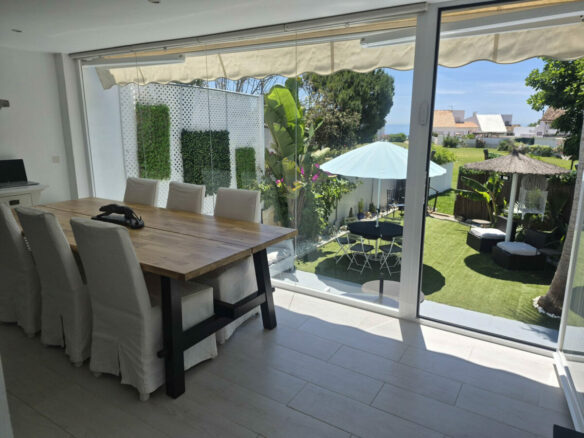FOR SALE 🏡 Beachside Three-Bedroom Villa with Two Roof Terraces in a Gated Resort Community – Bahía Dorada, Estepona 🇪🇸