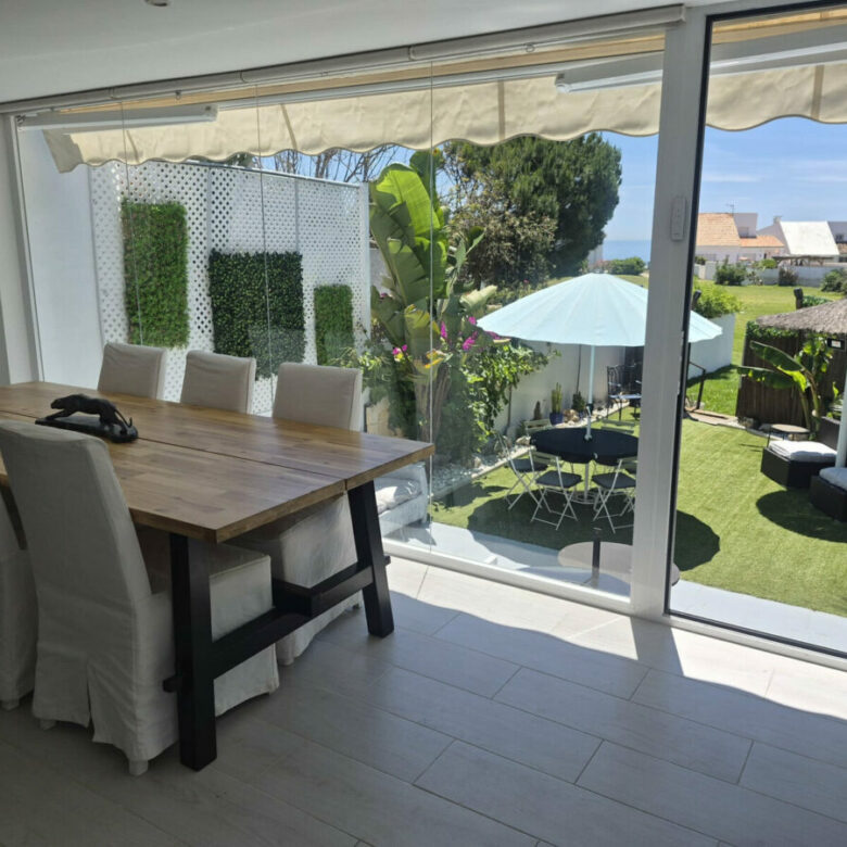FOR SALE 🏡 Beachside Three-Bedroom Villa with Two Roof Terraces in a Gated Resort Community – Bahía Dorada, Estepona 🇪🇸