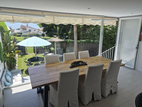 FOR SALE 🏡 Beachside Three-Bedroom Villa with Two Roof Terraces in a Gated Resort Community – Bahía Dorada, Estepona 🇪🇸