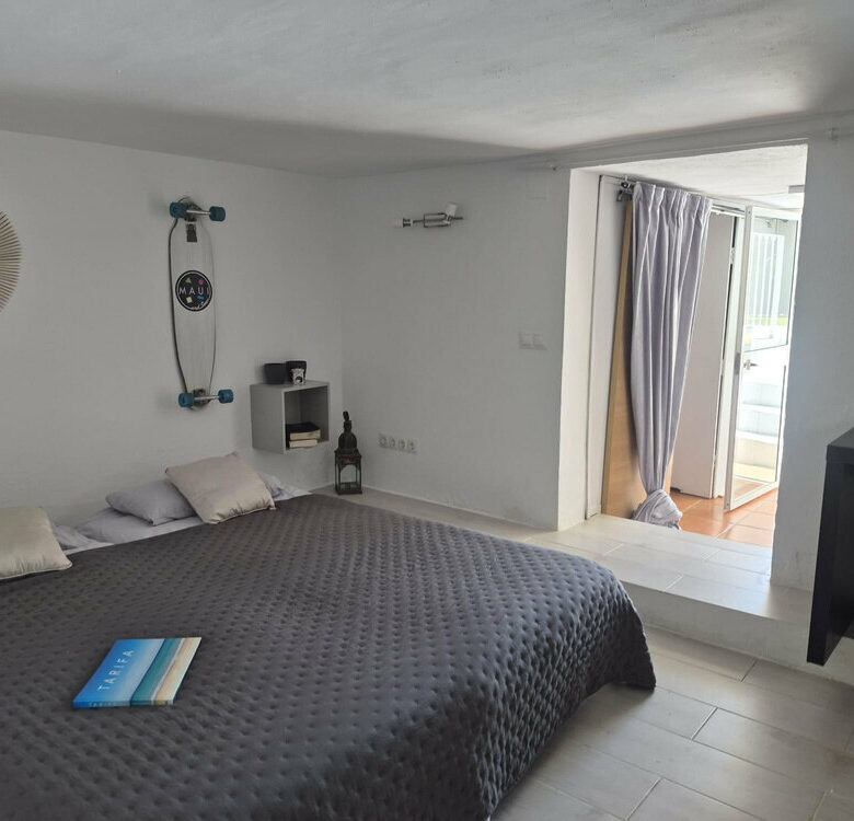 FOR SALE 🏡 Beachside Three-Bedroom Villa with Two Roof Terraces in a Gated Resort Community – Bahía Dorada, Estepona 🇪🇸