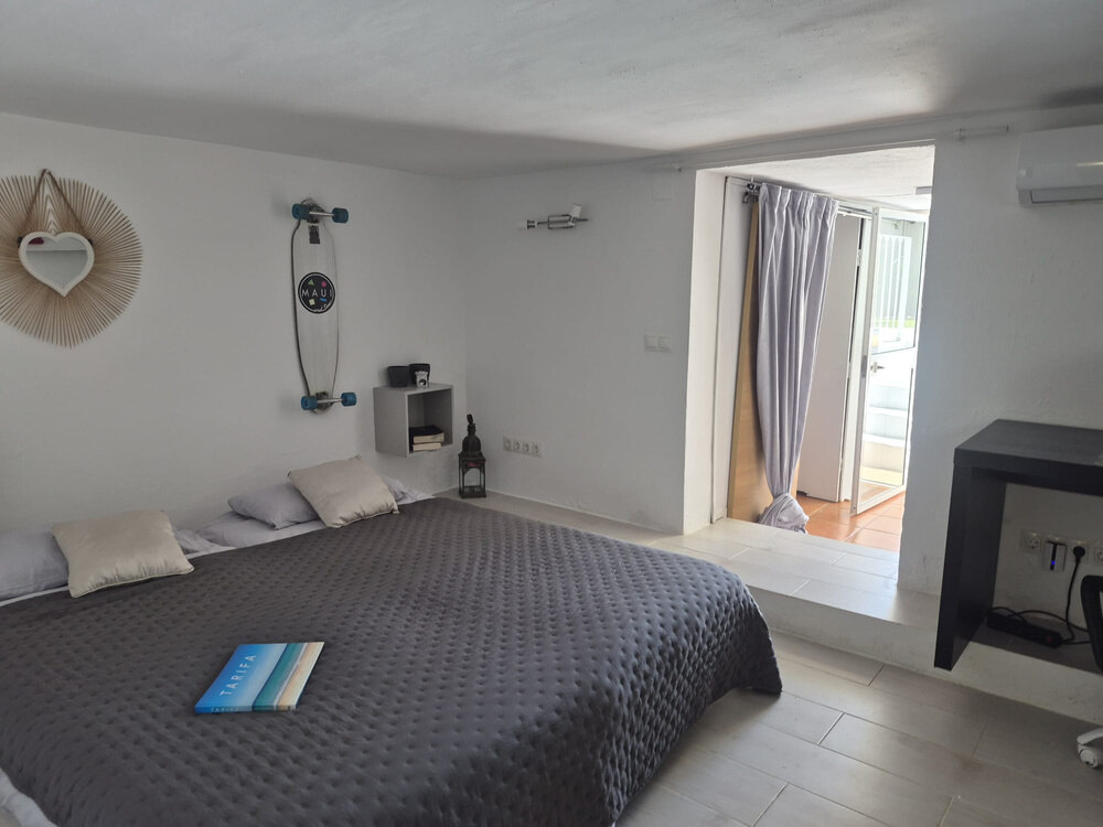 FOR SALE 🏡 Beachside Three-Bedroom Villa with Two Roof Terraces in a Gated Resort Community – Bahía Dorada, Estepona 🇪🇸