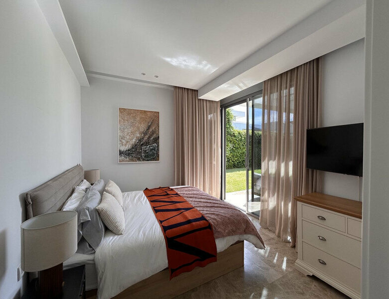 FOR SALE 🏡 Contemporary Five-Bedroom Villa with Pool, Gym and Games Room – Cancelada, New Golden Mile, Estepona 🇪🇸
