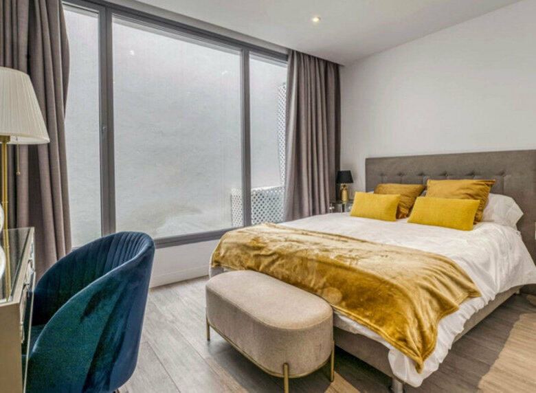 FOR SALE 🏡 Contemporary Five-Bedroom Villa with Pool, Gym and Games Room – Cancelada, New Golden Mile, Estepona 🇪🇸