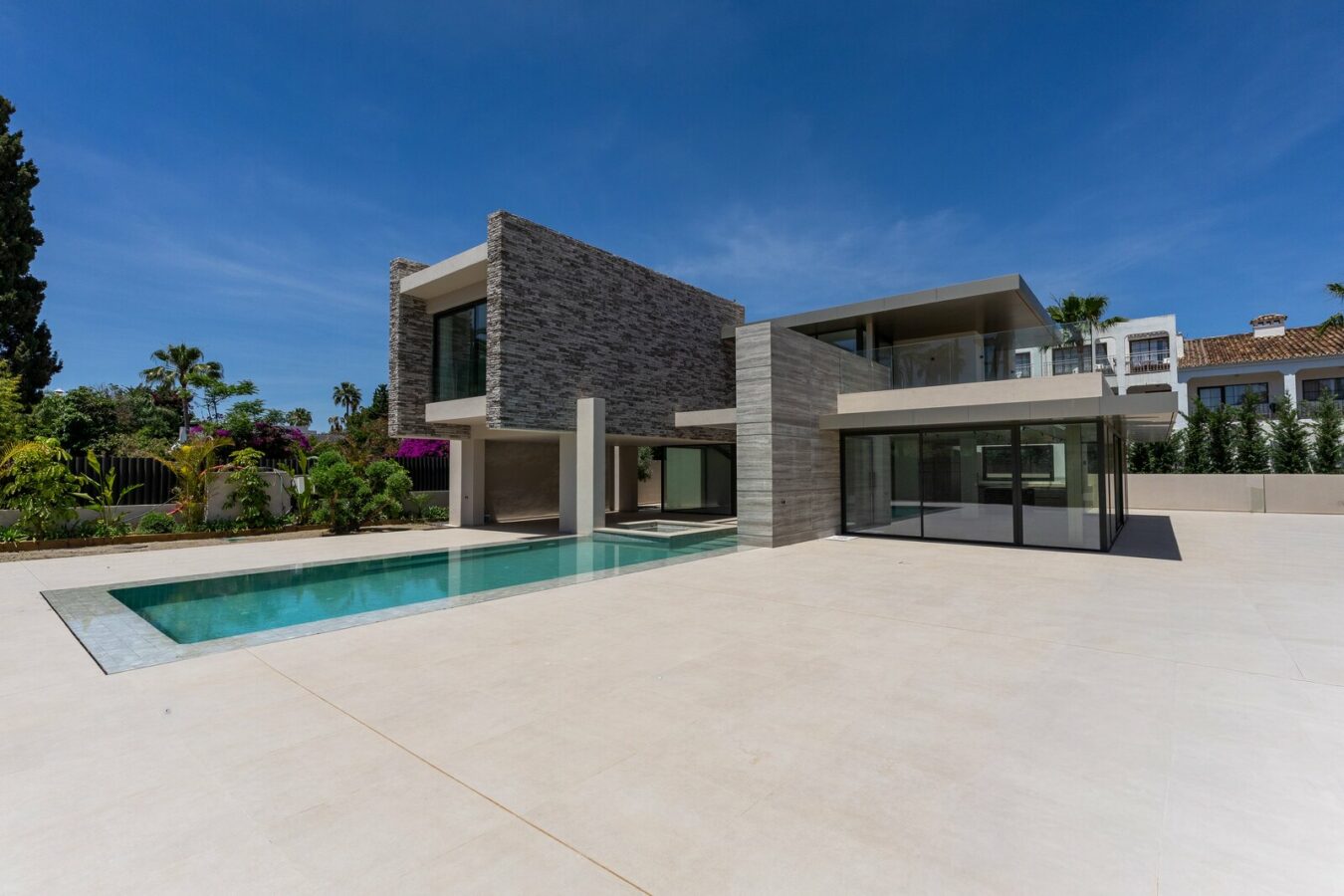 FOR SALE 🏡 New Build Four-Bedroom Villa with Basement to Customise – Cortijo Blanco, San Pedro de Alcántara 🇪🇸