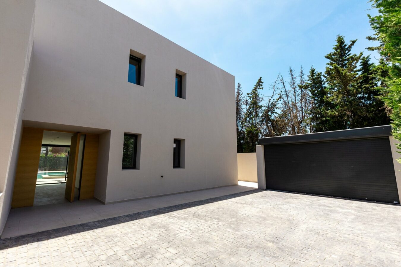 FOR SALE 🏡 New Build Four-Bedroom Villa with Basement to Customise – Cortijo Blanco, San Pedro de Alcántara 🇪🇸