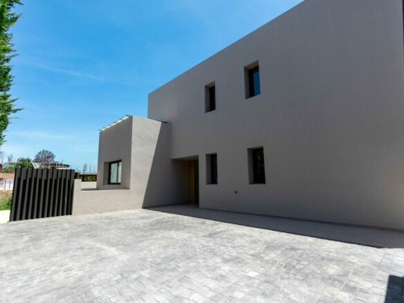 FOR SALE 🏡 New Build Four-Bedroom Villa with Basement to Customise – Cortijo Blanco, San Pedro de Alcántara 🇪🇸