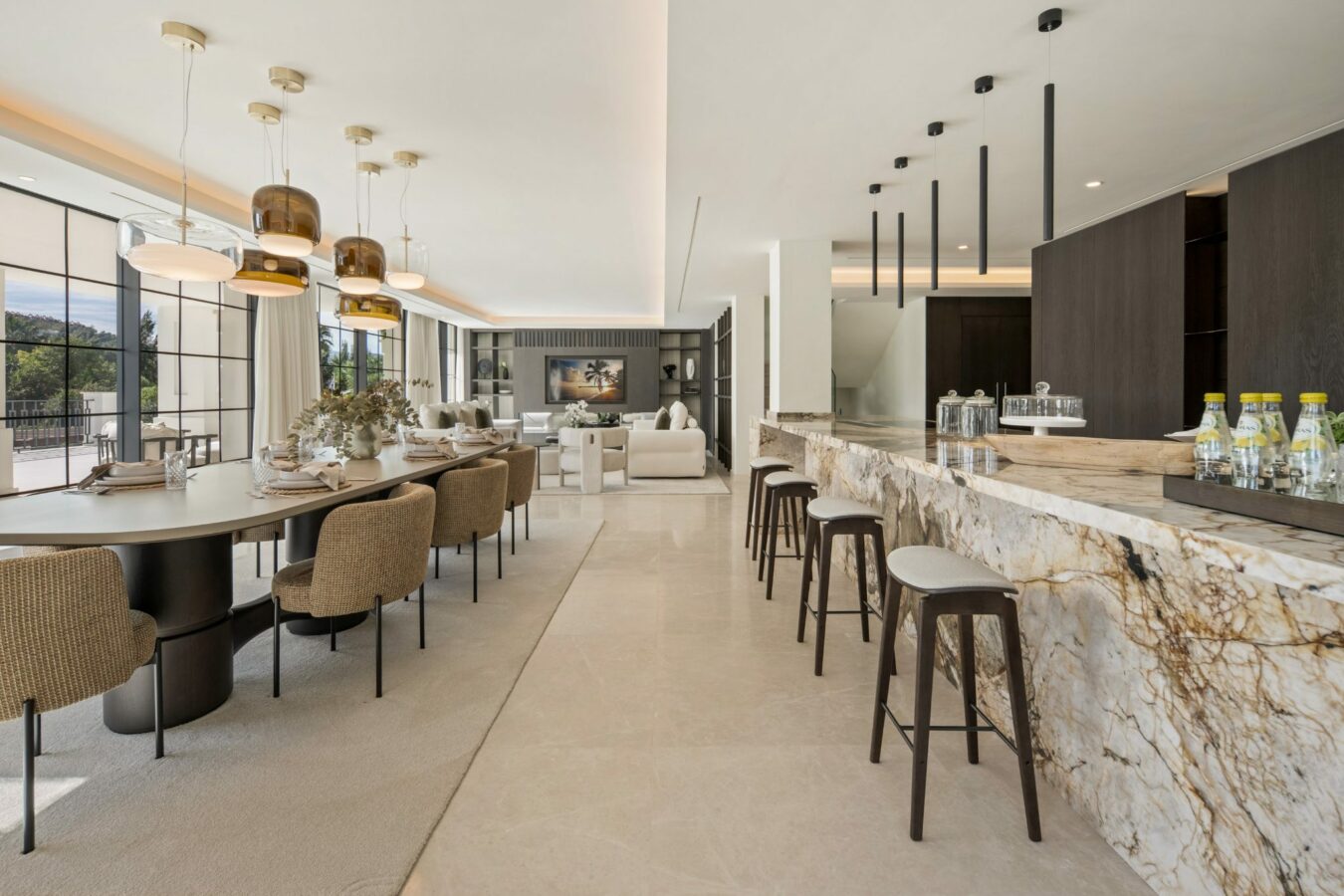FOR SALE 🏡 Six-Bedroom Contemporary Villa with Private Spa and Rooftop Jacuzzi – Las Brisas, Nueva Andalucía, Marbella 🇪🇸