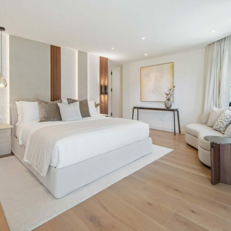 FOR SALE 🏡 Six-Bedroom Contemporary Villa with Private Spa and Rooftop Jacuzzi – Las Brisas, Nueva Andalucía, Marbella 🇪🇸