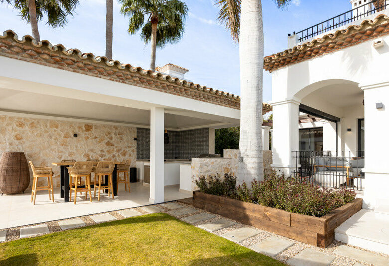 FOR SALE 🏡 Renovated Four-Bedroom Villa with Panoramic Sea Views, Gym and Spa Room – Los Flamingos, Benahavís 🇪🇸