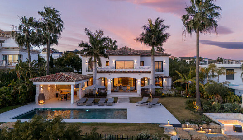 FOR SALE 🏡 Renovated Four-Bedroom Villa with Panoramic Sea Views, Gym and Spa Room – Los Flamingos, Benahavís 🇪🇸