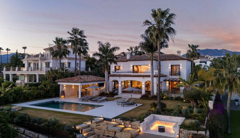 FOR SALE 🏡 Renovated Four-Bedroom Villa with Panoramic Sea Views, Gym and Spa Room – Los Flamingos, Benahavís 🇪🇸