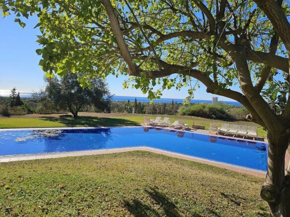 Singular villa on a large estate near Santa Maria Golf, Elviria, Marbella East