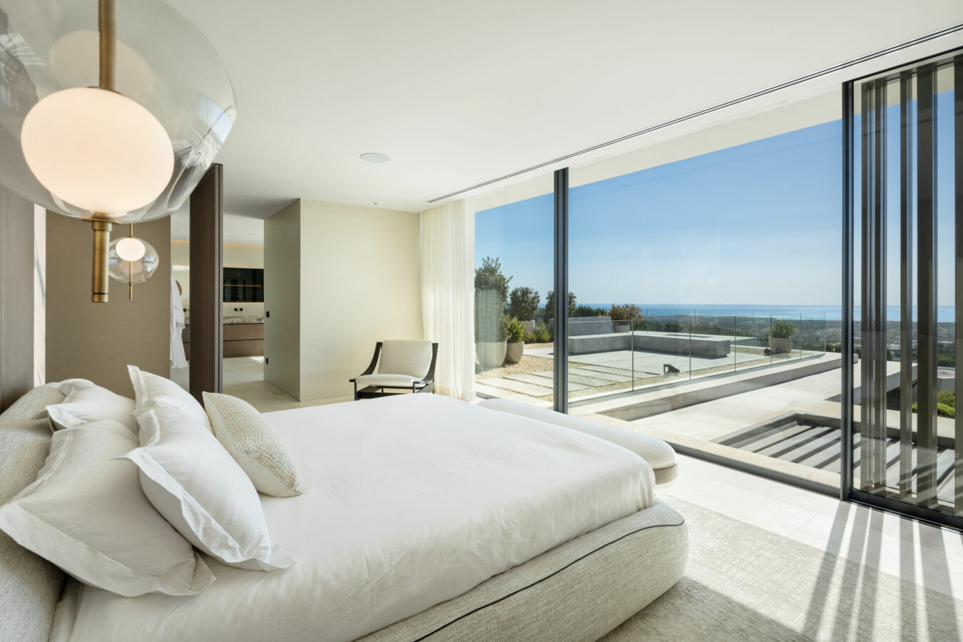 🏡 Contemporary Luxury Villa La Reserva Sotogrande – Fully Furnished Turnkey  🇪🇸  Costa del Sol 🇪🇸