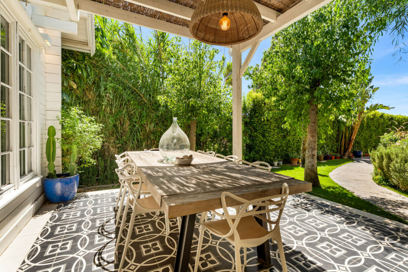 🇪🇸 FOR SALE: SPECTACULAR CONTEMPORARY MASTERPIECE IN EL PARAÍSO ALTO, BENAHAVÍS 🌟