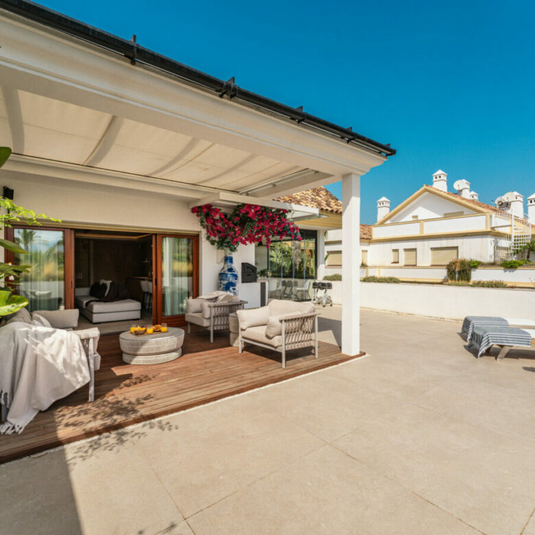 FOR SALE 🌟 Luxurious 3-Bedroom Duplex Penthouse – Lomas del Rey, Golden Mile  🇪🇸