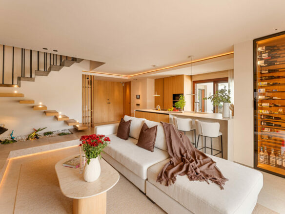 FOR SALE 🌟 Luxurious 3-Bedroom Duplex Penthouse – Lomas del Rey, Golden Mile  🇪🇸