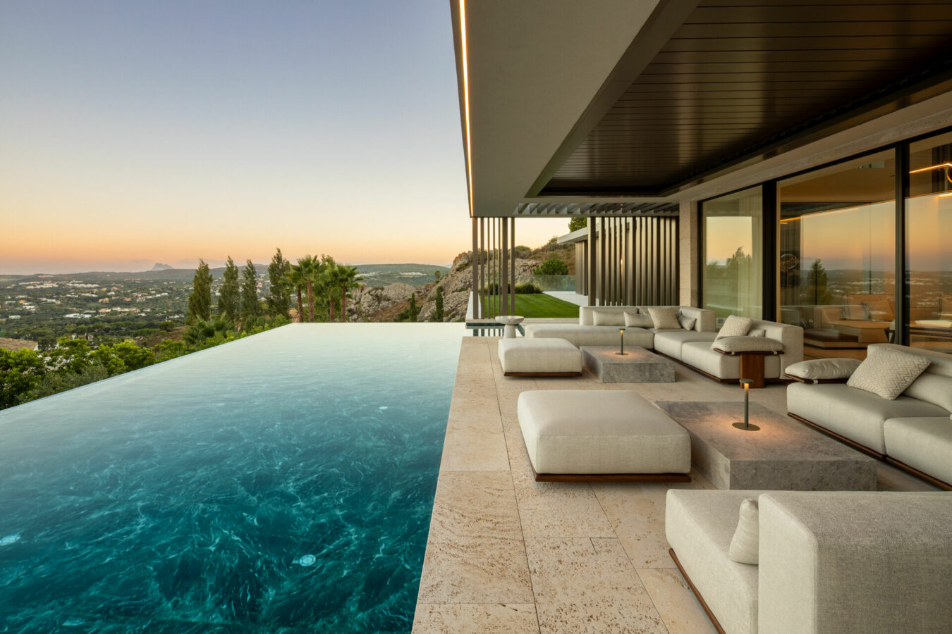 🏡 Contemporary Luxury Villa La Reserva Sotogrande – Fully Furnished Turnkey  🇪🇸  Costa del Sol 🇪🇸